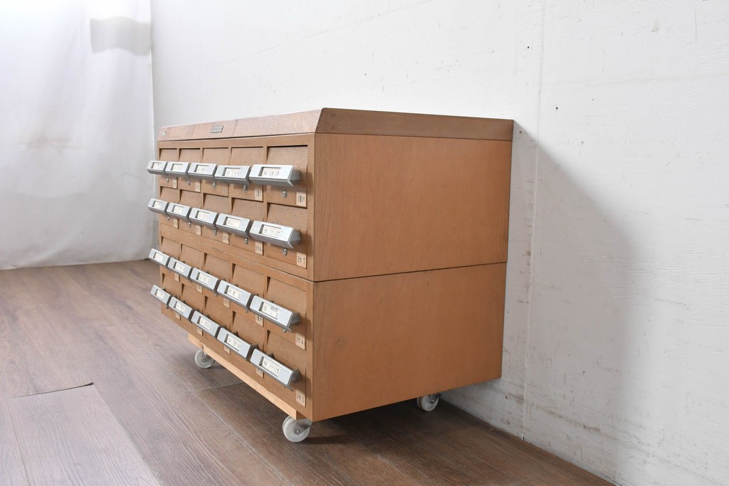 和製ヴィンテージ　昭和レトロ　KIHARA　ナラ材製　卓上収納におすすめの図書館のカードケース　(R-087822)