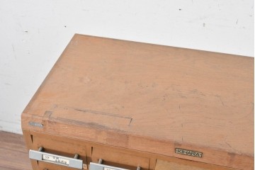 和製ヴィンテージ　昭和レトロ　KIHARA　ナラ材製　卓上収納におすすめの図書館のカードケース　(R-087822)