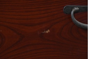 和製アンティーク　美品　希少　前面欅材　漆塗りの合わせ一間夫婦箪笥　(R-087823)