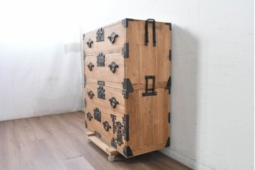 和製アンティーク　明治期から大正期　総桐材　重ね秋田箪笥　(R-087824)