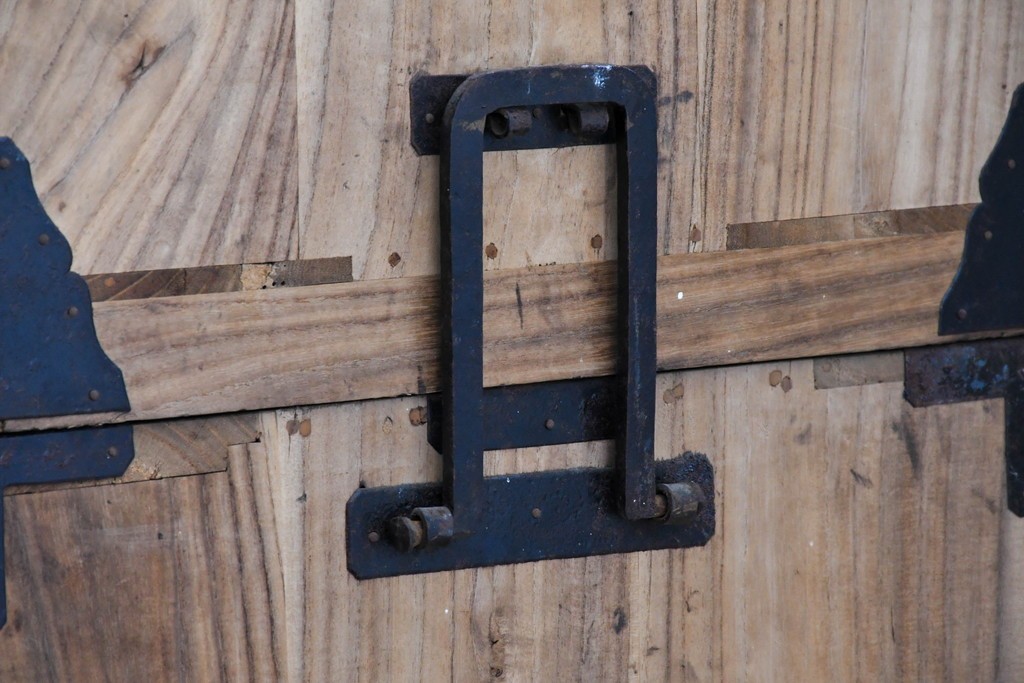 和製アンティーク　明治期から大正期　総桐材　重ね秋田箪笥　(R-087824)