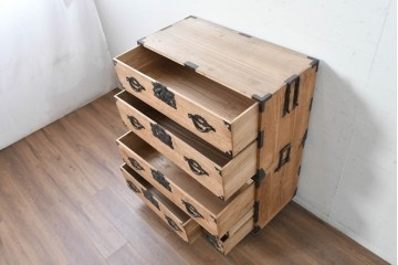 和製アンティーク　明治期から大正期　総桐材　重ね秋田箪笥　(R-087824)