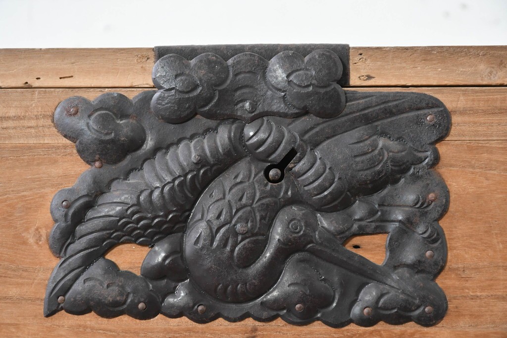 和製アンティーク　明治期から大正期　総桐材　重ね秋田箪笥　(R-087824)