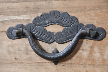 和製アンティーク　明治期から大正期　総桐材　重ね秋田箪笥　(R-087824)