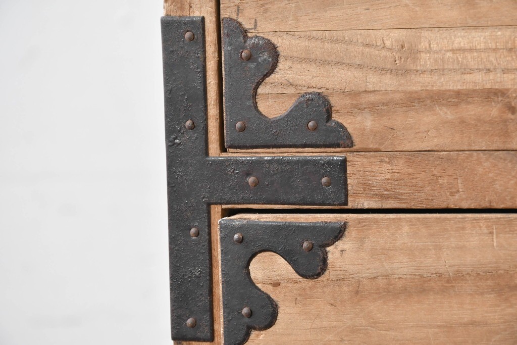 和製アンティーク　明治期から大正期　総桐材　重ね秋田箪笥　(R-087824)