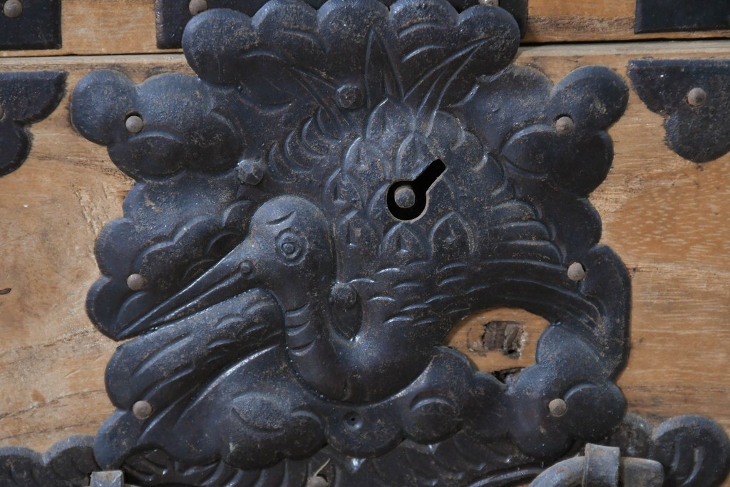 和製アンティーク　明治期から大正期　総桐材　重ね秋田箪笥　(R-087824)