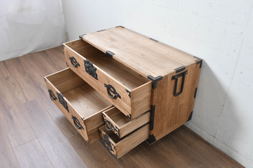 和製アンティーク　明治期から大正期　総桐材　秋田箪笥ローボード　(R-087826)