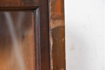 和製アンティーク　人気の薄型!!　素朴でレトロな雰囲気のガラス戸棚　(R-087831)