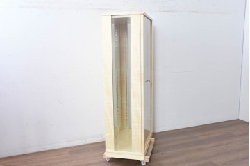 中古　美品　松創(MATSUSO)　照明付きのスタイリッシュなキュリオケース　定価約75万円　(R-087834)