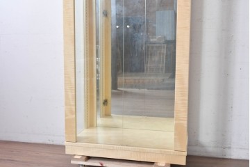 中古　美品　松創(MATSUSO)　照明付きのスタイリッシュなキュリオケース　定価約75万円　(R-087834)