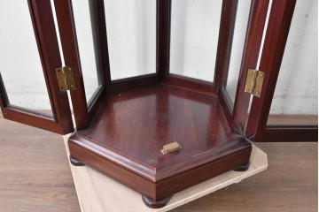 和製ヴィンテージ　美品　希少デザイン!　花梨(カリン)材　六角形の珍しいフォルムが魅力的なガラスケース　(R-087835)
