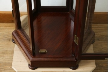 和製ヴィンテージ　美品　希少デザイン!　花梨(カリン)材　六角形の珍しいフォルムが魅力的なガラスケース　(R-087835)