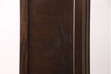 《天板・台輪取り付け加工費込み》中古　軽井沢彫　菖蒲の彫刻が美しい着物箪笥　(R-087840)