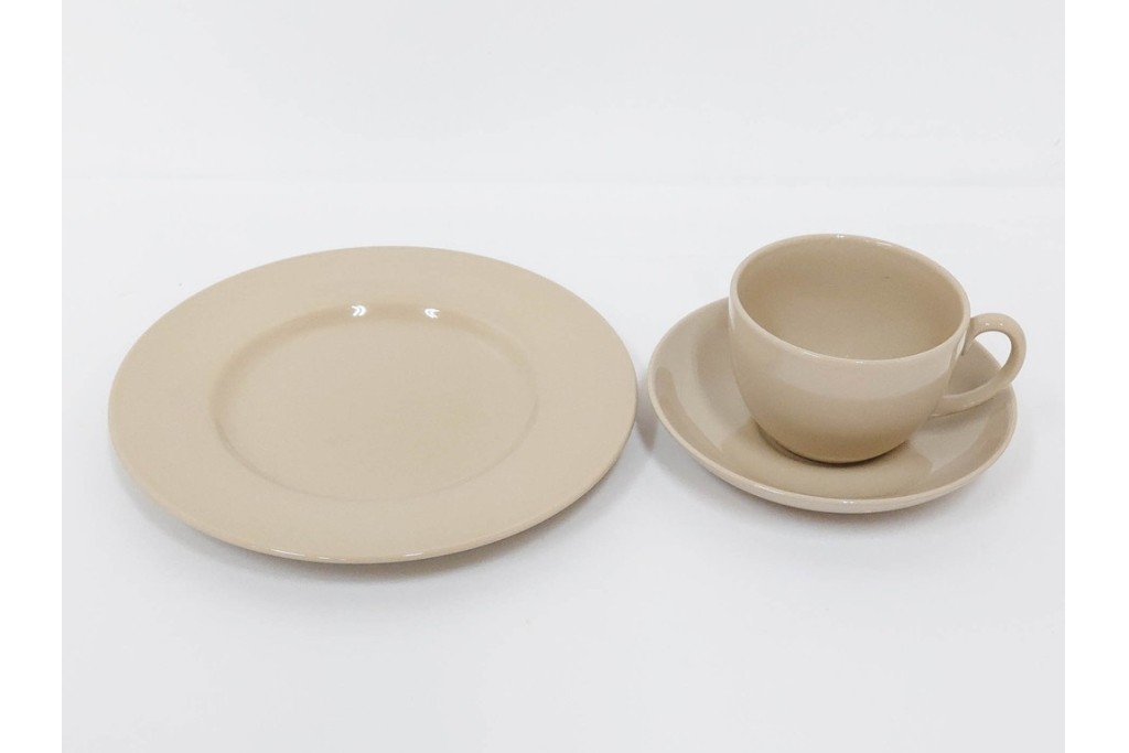 希少　イギリスヴィンテージ　WEDGWOOD(ウェッジウッド)　DRABWARE(ドラブウェア)　トリオ6客セット　(R-087842)