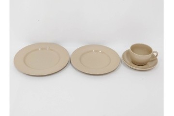希少　イギリスヴィンテージ　WEDGWOOD(ウェッジウッド)　DRABWARE(ドラブウェア)　トリオ6客・プレート6点セット　(R-087843)