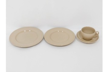 希少　イギリスヴィンテージ　WEDGWOOD(ウェッジウッド)　DRABWARE(ドラブウェア)　トリオ6客・プレート6点セット　(R-087844)