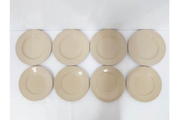 希少　イギリスヴィンテージ　WEDGWOOD(ウェッジウッド)　DRABWARE(ドラブウェア)　直径約21cm(小)・約23cm(大)　クリームベージュカラーのプレート8点セット　(R-087846)