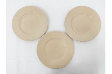 希少　イギリスヴィンテージ　WEDGWOOD(ウェッジウッド)　DRABWARE(ドラブウェア)　直径約21cm(小)・約23cm(大)　クリームベージュカラーのプレート8点セット　(R-087846)