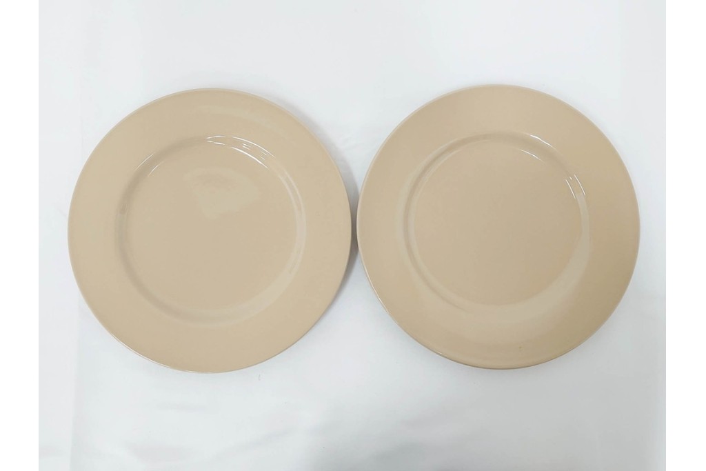 希少　イギリスヴィンテージ　WEDGWOOD(ウェッジウッド)　DRABWARE(ドラブウェア)　直径約23cm　クリームベージュカラーのプレート6点セット　(R-087847)