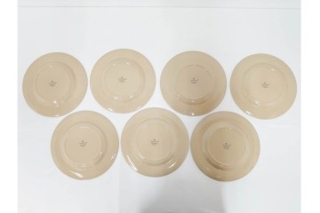 希少　イギリスヴィンテージ　WEDGWOOD(ウェッジウッド)　DRABWARE(ドラブウェア)　直径約23cm　クリームベージュカラーのプレート7点セット　(R-087849)