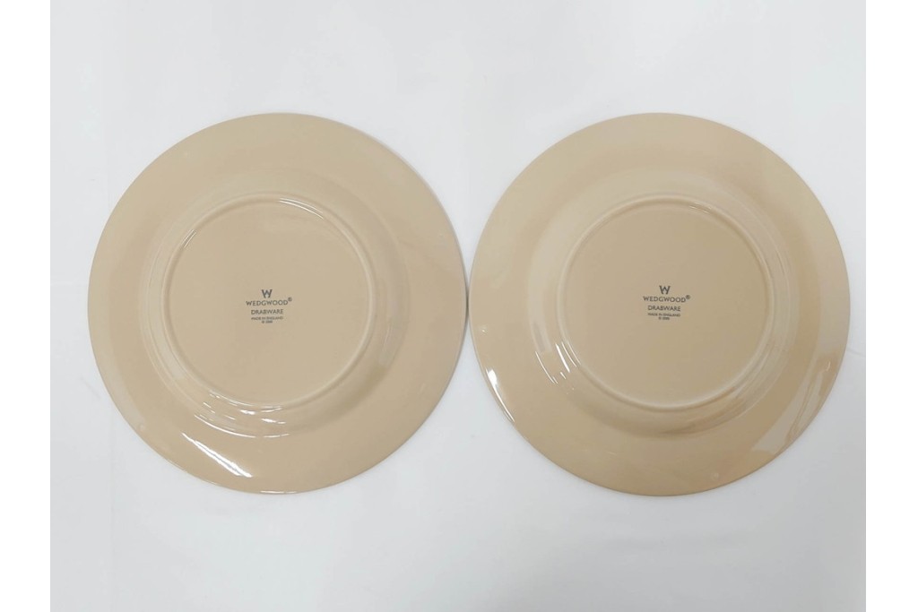 希少　イギリスヴィンテージ　WEDGWOOD(ウェッジウッド)　DRABWARE(ドラブウェア)　直径約23cm　クリームベージュカラーのプレート7点セット　(R-087849)