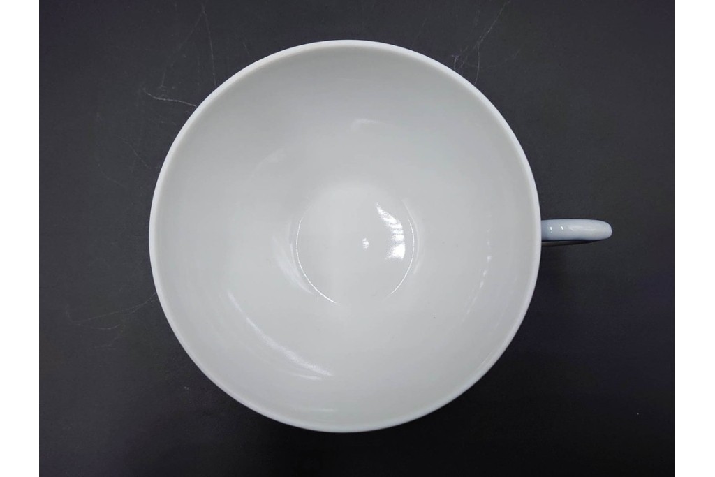 デンマーク製　ROYAL COPENHAGEN(ロイヤルコペンハーゲン)　ブルーフルーテッド　ハーフレース　ティーカップ&ソーサー5客セット　定価(5客合計)約14万8千円　(R-087854)