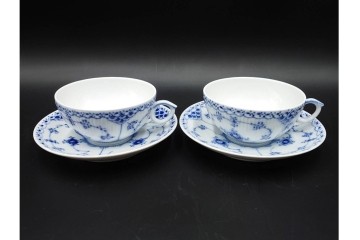 デンマーク製　ROYAL COPENHAGEN(ロイヤルコペンハーゲン)　ブルーフルーテッド　ハーフレース　ティーカップ&ソーサー5客セット　定価(5客合計)約14万8千円　(R-087854)