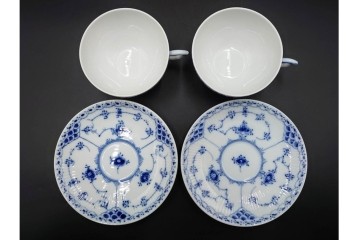 デンマーク製　ROYAL COPENHAGEN(ロイヤルコペンハーゲン)　ブルーフルーテッド　ハーフレース　ティーカップ&ソーサー5客セット　定価(5客合計)約14万8千円　(R-087854)