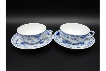デンマーク製　ROYAL COPENHAGEN(ロイヤルコペンハーゲン)　ブルーフルーテッド　ハーフレース　ティーカップ&ソーサー5客セット　定価(5客合計)約14万8千円　(R-087854)