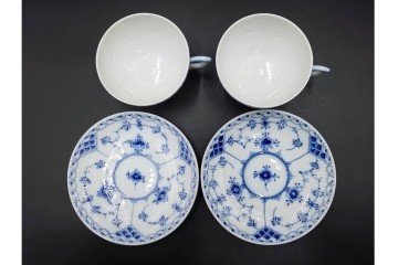 デンマーク製　ROYAL COPENHAGEN(ロイヤルコペンハーゲン)　ブルーフルーテッド　ハーフレース　ティーカップ&ソーサー5客セット　定価(5客合計)約14万8千円　(R-087854)