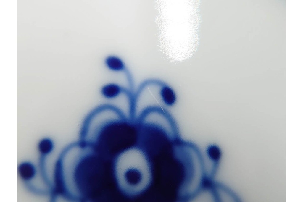 デンマーク製　ROYAL COPENHAGEN(ロイヤルコペンハーゲン)　ブルーフルーテッド　ハーフレース　コーヒーカップ&ソーサー5客セット　定価(5客合計)約13万7千円　(R-087855)