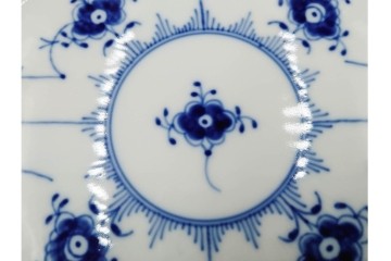 デンマーク製　ROYAL COPENHAGEN(ロイヤルコペンハーゲン)　ブルーフルーテッド　ハーフレース　直径約31cm　オーバルプレート　(R-087856)