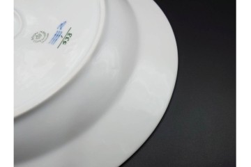 デンマーク製　ROYAL COPENHAGEN(ロイヤルコペンハーゲン)　ブルーフルーテッド　ハーフレース　直径約36.5cm 　オーバルディッシュ　定価7万4800円　(R-087857)