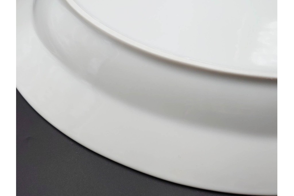 デンマーク製　ROYAL COPENHAGEN(ロイヤルコペンハーゲン)　ブルーフルーテッド　ハーフレース　直径約36.5cm 　オーバルディッシュ　定価7万4800円　(R-087857)