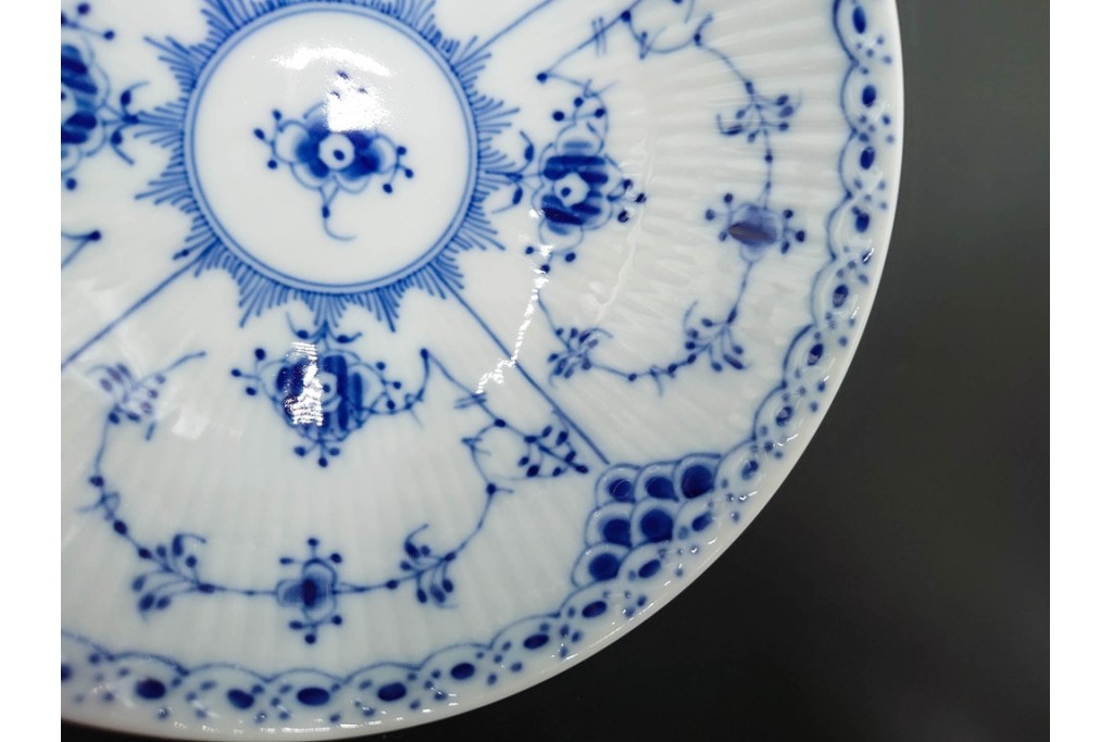 デンマーク製　ROYAL COPENHAGEN(ロイヤルコペンハーゲン)　ブルーフルーテッド　ハーフレース　約16cm　ボウル3点セット　定価(3点合計)約8万2千円　(R-087865)
