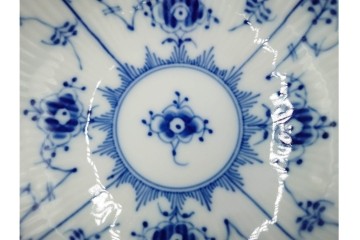デンマーク製　ROYAL COPENHAGEN(ロイヤルコペンハーゲン)　ブルーフルーテッド　ハーフレース　約16cm　ボウル3点セット　定価(3点合計)約8万2千円　(R-087865)