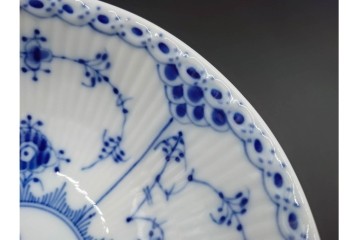 デンマーク製　ROYAL COPENHAGEN(ロイヤルコペンハーゲン)　ブルーフルーテッド　ハーフレース　約16cm　ボウル3点セット　定価(3点合計)約8万2千円　(R-087865)