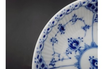 デンマーク製　ROYAL COPENHAGEN(ロイヤルコペンハーゲン)　ブルーフルーテッド　ハーフレース　約16cm　ボウル3点セット　定価(3点合計)約8万2千円　(R-087865)
