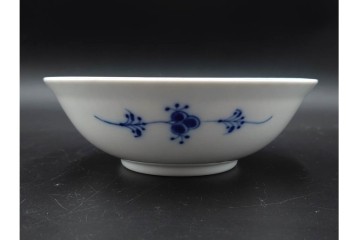 デンマーク製　ROYAL COPENHAGEN(ロイヤルコペンハーゲン)　ブルーフルーテッド　ハーフレース　約16cm　ボウル3点セット　定価(3点合計)約8万2千円　(R-087866)