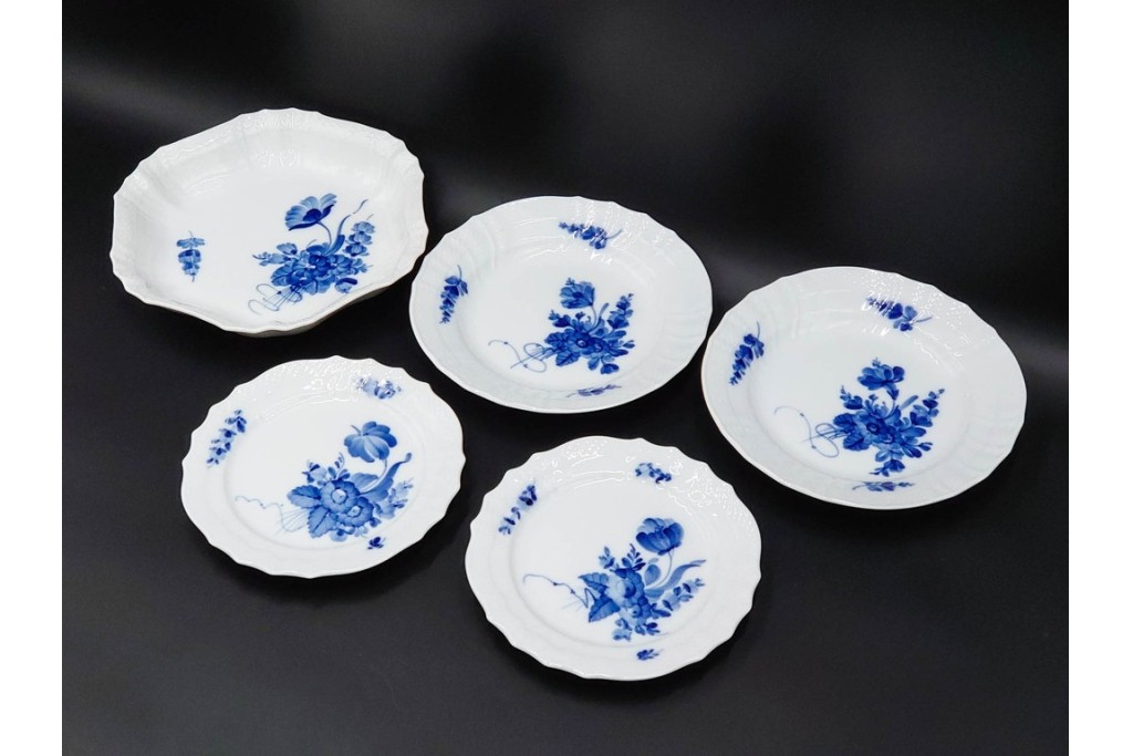 デンマーク製　ROYAL COPENHAGEN(ロイヤルコペンハーゲン)　ブルーフラワー　カーブ　プレート5枚セット　(R-087867)