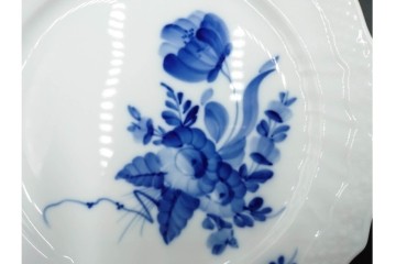デンマーク製　ROYAL COPENHAGEN(ロイヤルコペンハーゲン)　ブルーフラワー　カーブ　プレート5枚セット　(R-087867)