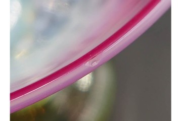 大正期の当時物　ラッパ型　赤緑・乳白色　籠目文が印象的なウランガラスの氷コップ　(R-087873)