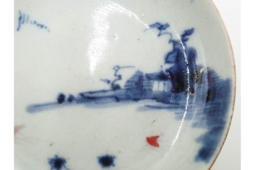 江戸期　初期伊万里　染付・色絵　三分の一高台　2.8寸　素朴な趣がある豆皿　(R-087874)
