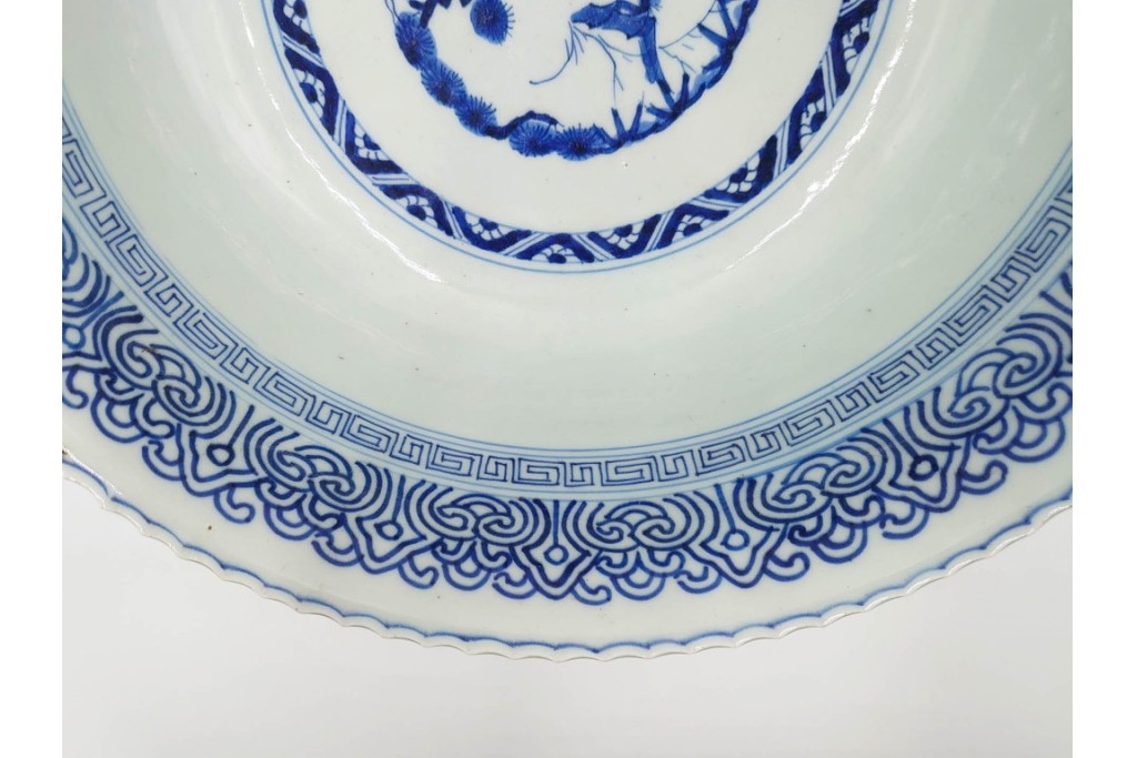 江戸期　上手物　染付　直径約29cm　松竹梅・花唐草・鳳凰の吉祥文様が描かれた鉢　(R-087877)
