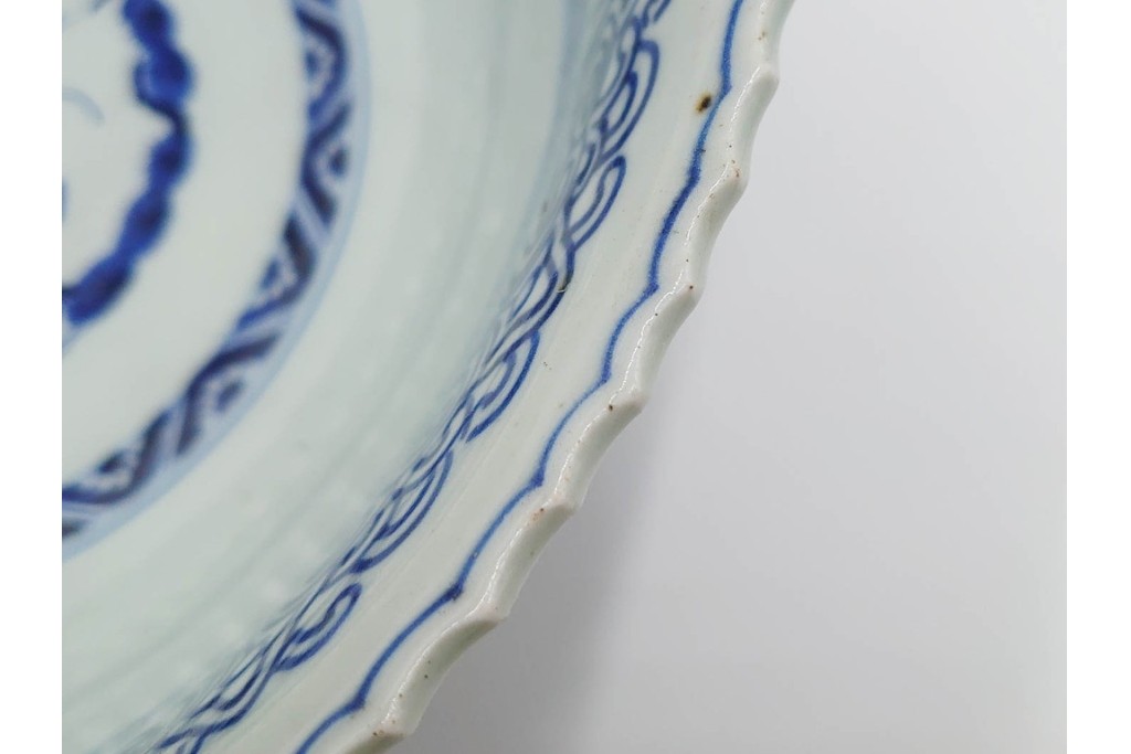 江戸期　上手物　染付　直径約29cm　松竹梅・花唐草・鳳凰の吉祥文様が描かれた鉢　(R-087877)
