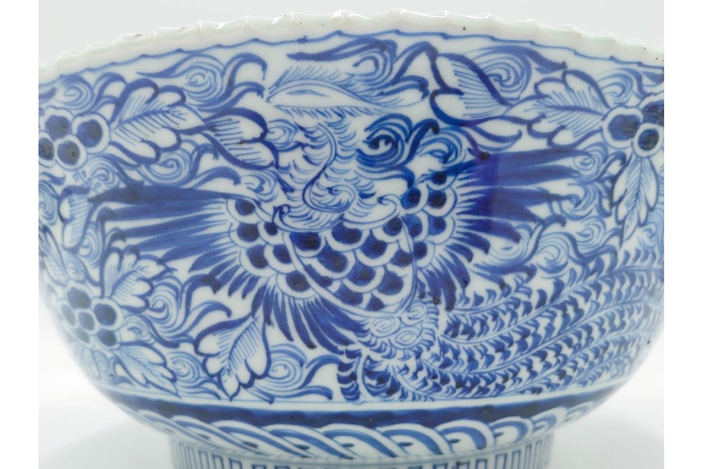 江戸期　上手物　染付　直径約29cm　松竹梅・花唐草・鳳凰の吉祥文様が描かれた鉢　(R-087877)