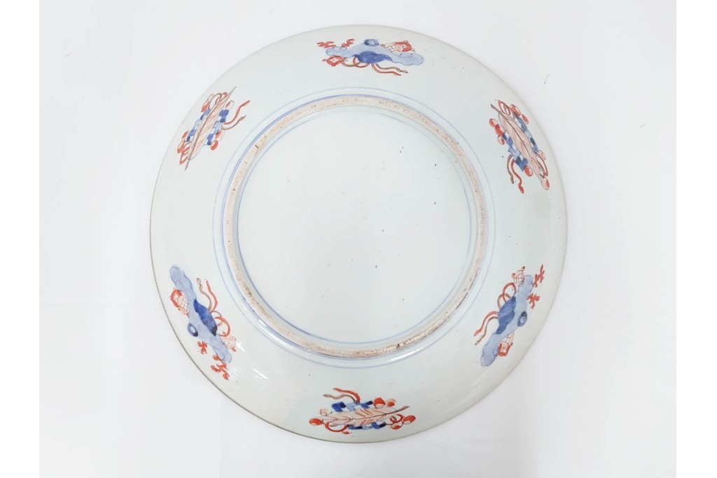 江戸期　古伊万里　金襴手　直径約46cm(1尺5寸)　人物や山水風景が華やかに描かれた大皿　(R-087878)