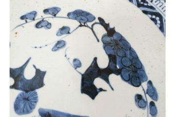 江戸期　染付　直径約45cm(1尺5寸)　微塵唐草文と松竹梅文が目を引く大皿　(R-087880)