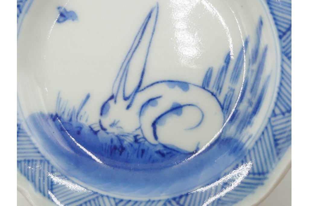 江戸期　古伊万里　染付　直径約8cm(2.7寸)　兎の絵付けが愛らしい豆皿4枚セット　(R-087881)