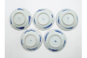 江戸期　古伊万里　染付　直径約8cm(2.7寸)　兎の絵付けが愛らしい豆皿5枚セット　(R-087882)
